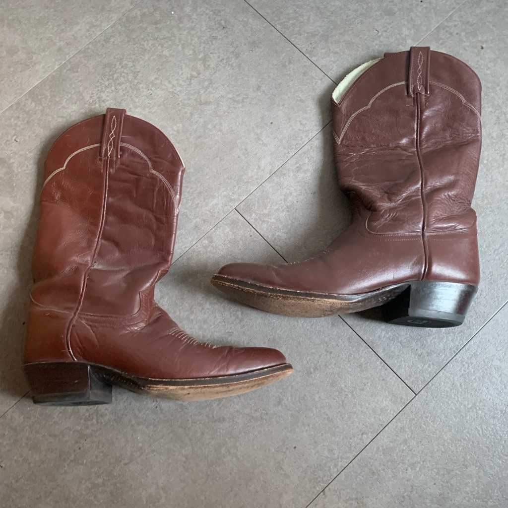 Justin Leather Men’s Cowboy Boots